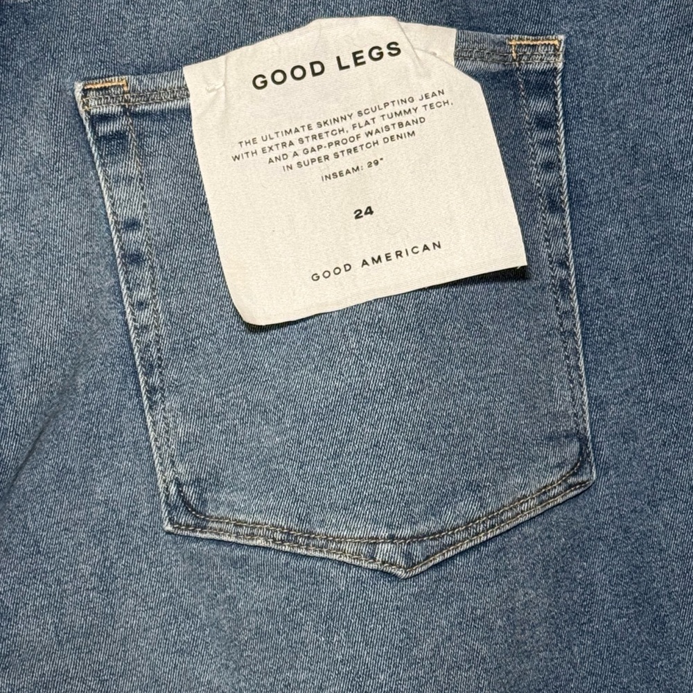 NEW…. Good American Blue Jeans for Women size 24